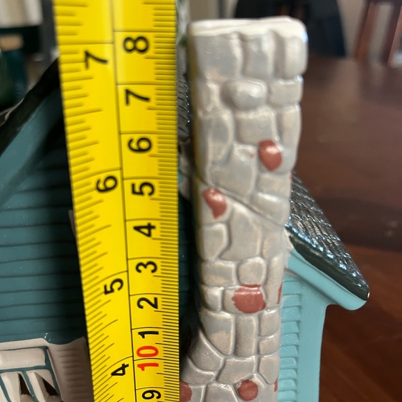 Dept 56 Snow Village Blue Springfield House with tree 1987 Retired 1980’s - Picture 9 of 11